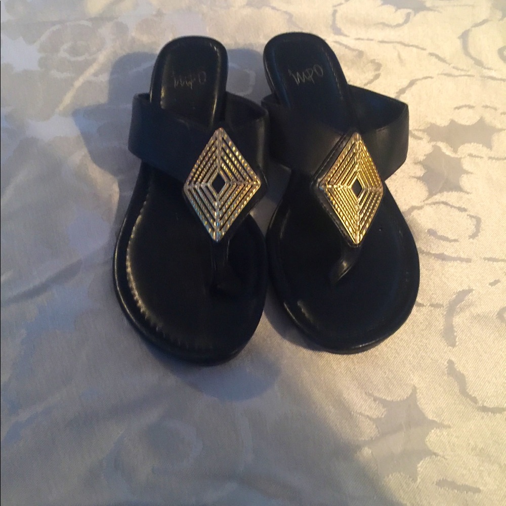 Black Ladies Sandals